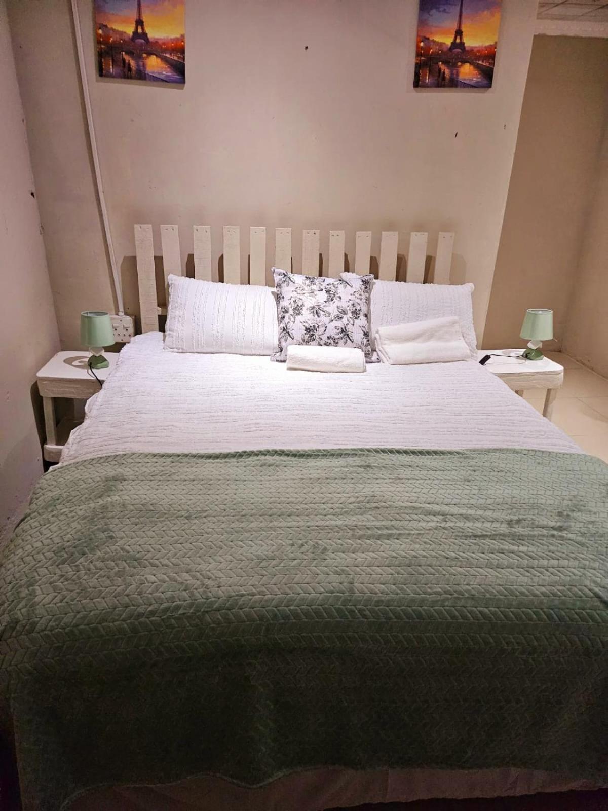 Softlife Guest House Ulundi Экстерьер фото